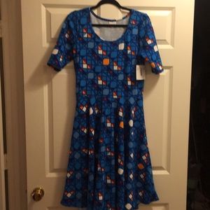 NWT Lularoe Nicole Dress Size Large
